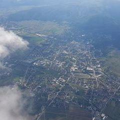 Flugwegposition um 15:04:17: Aufgenommen in der Nähe von Gemeinde Traiskirchen, Traiskirchen, Österreich in 2455 Meter